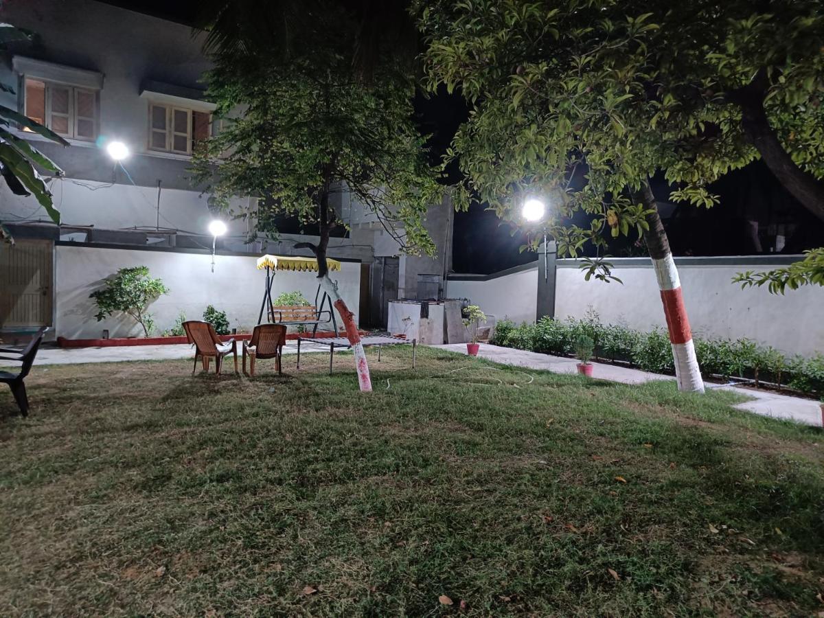 Chitrakut Bungalows Dwarka  Luaran gambar